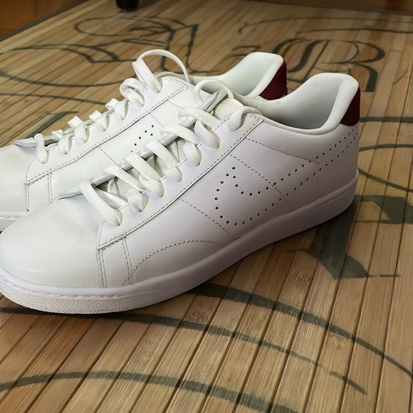 NIKE leather tennis shoes - Picture 8 of 10